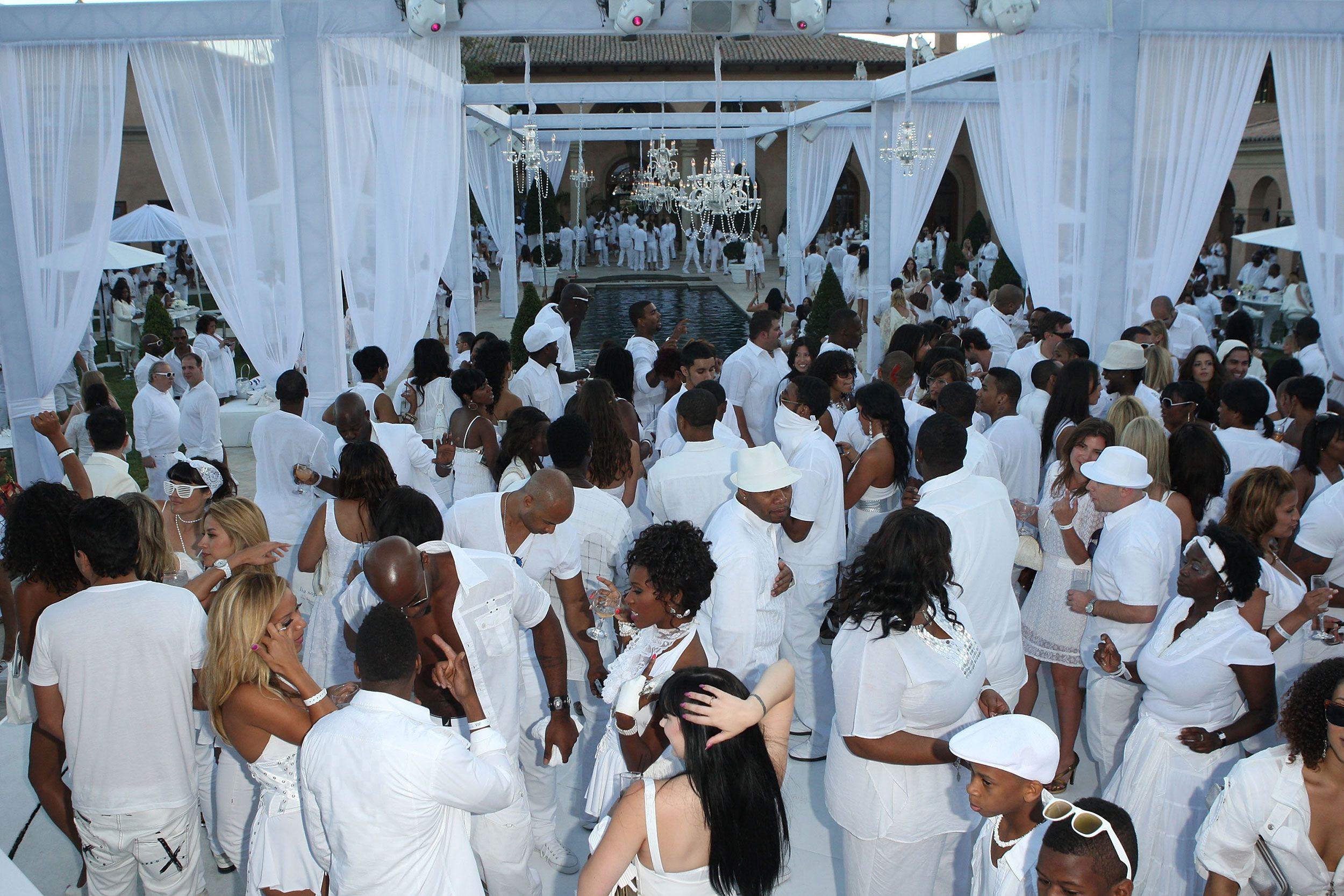Luxury white party venue